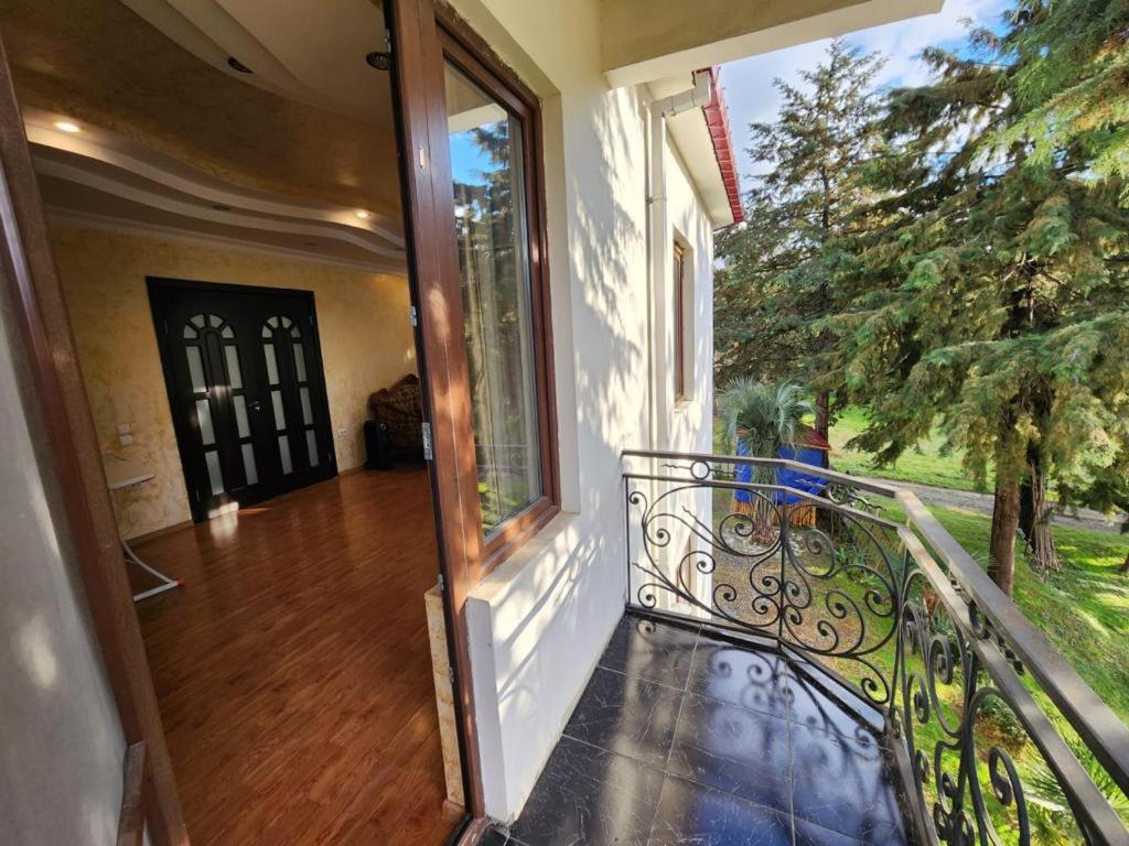 Villa In Chakvi Exterior photo